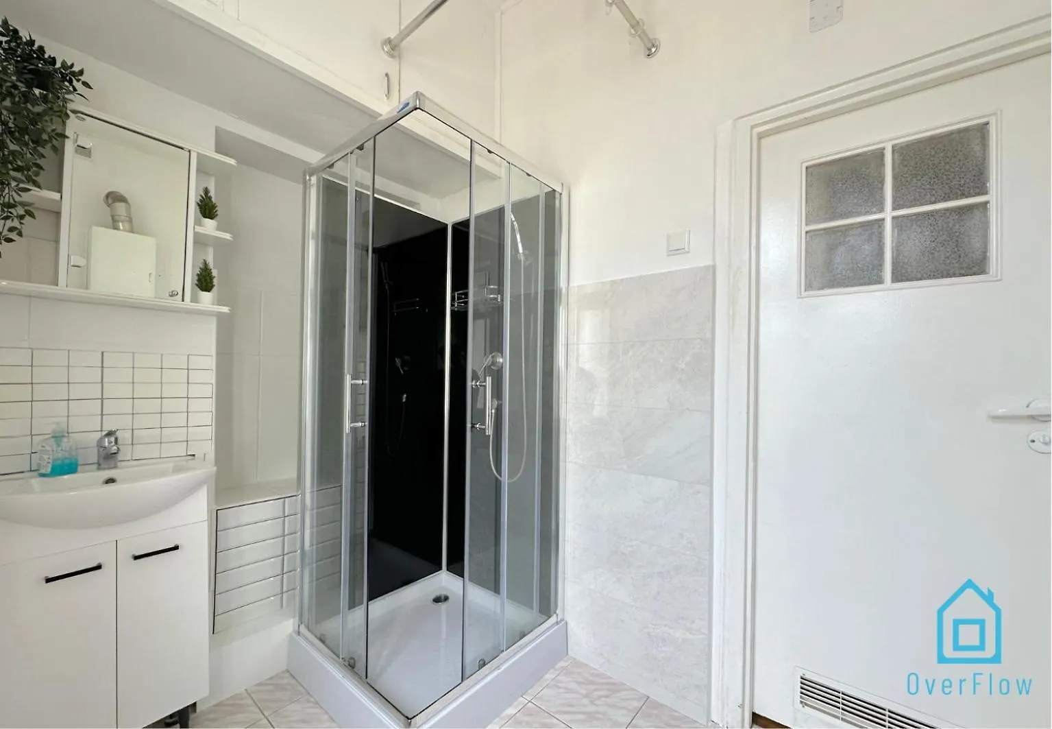 Homestay Leaf Room - 20 Minutes To Gdansk Old Town & Seaside